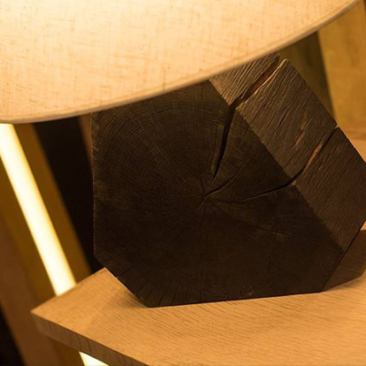 Սեղանի լամպ