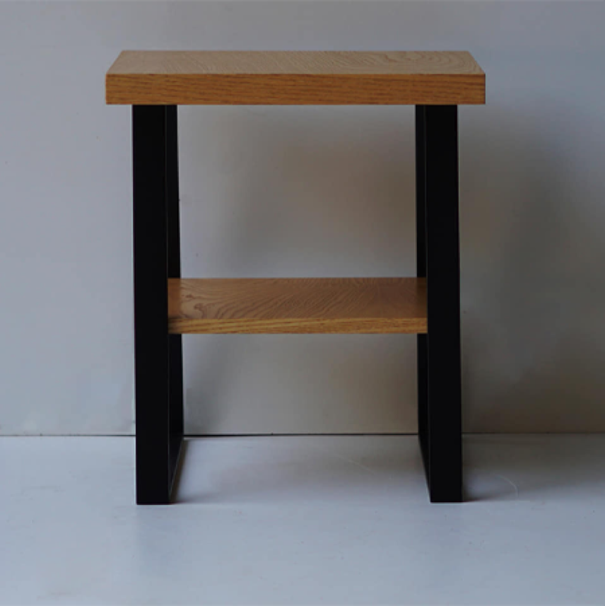 Ուղղանկյուն սեղան