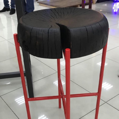 Կարմիր աթոռ