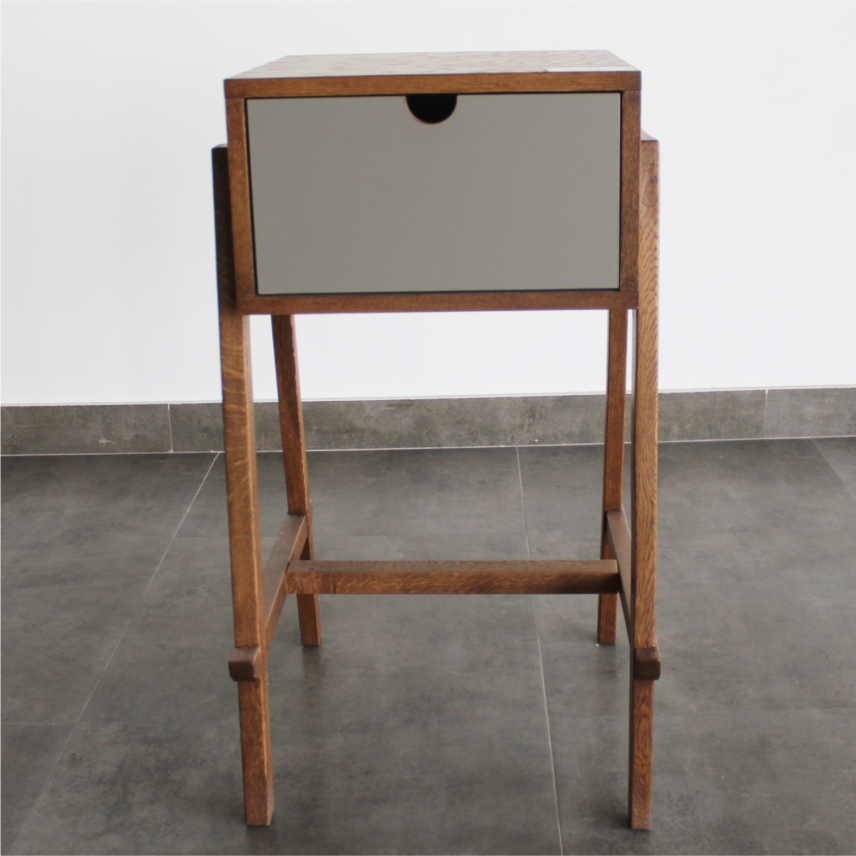 Փոքր պահարան